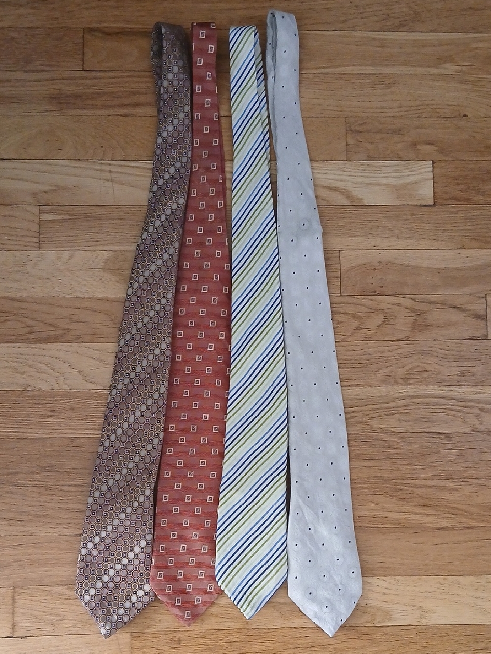 Classic Men's Tie Selection - Assorted Colors